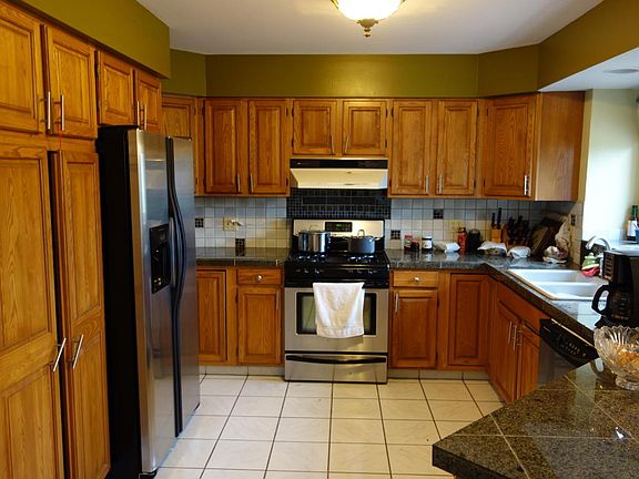 5th image of 1351 Briarcliff Dr SE