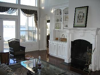 3rd image of 102 Waterford Way