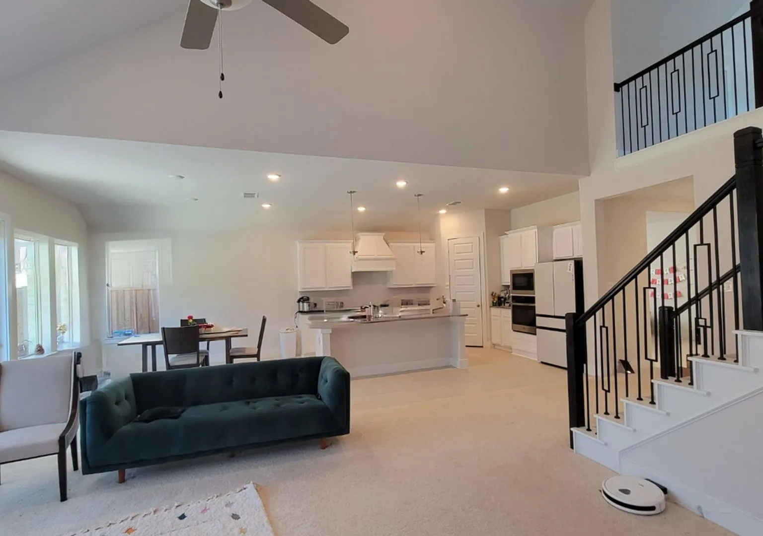 4 Bedroom Single Family in Fort Worth — Photo 4