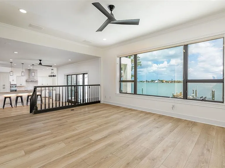 4 Paradise Ln — Photo 16