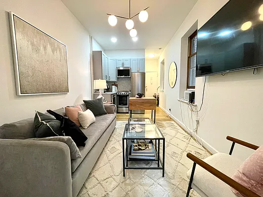 Rented by J PRESTON AND ASSOCIATES INC | media 1