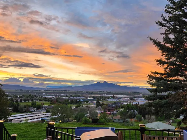 2549 Newton Ave, Cody, WY 82414