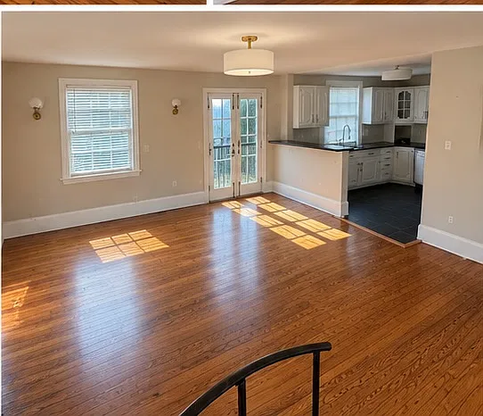 1 bed, 1286 sqft, $2,400 — Photo 2
