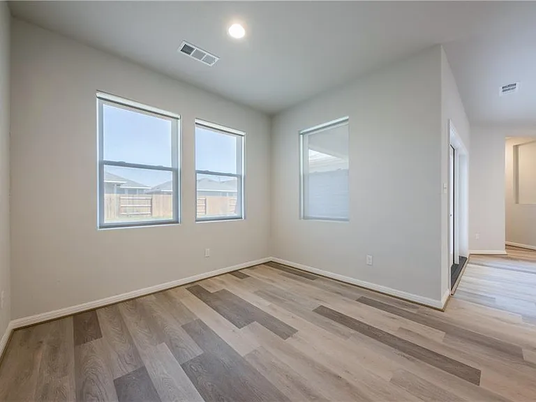 204 Cold Spring Loop — Photo 15