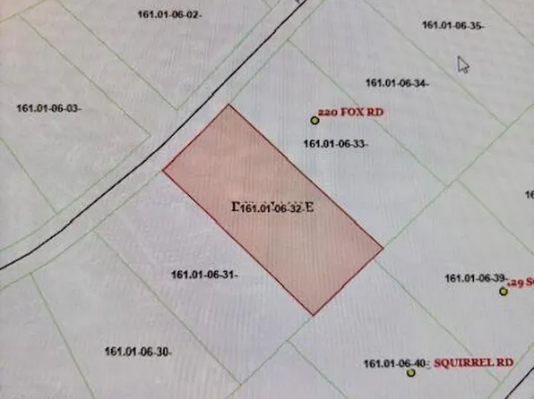 222 Fox Rd, Dingmans Ferry, PA 18328