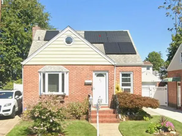 23 Washington Avenue, Valley Stream, NY 11580
