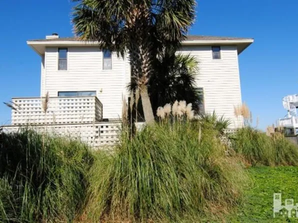 1711 Lumina Ave N, Wrightsville Beach, NC 28480