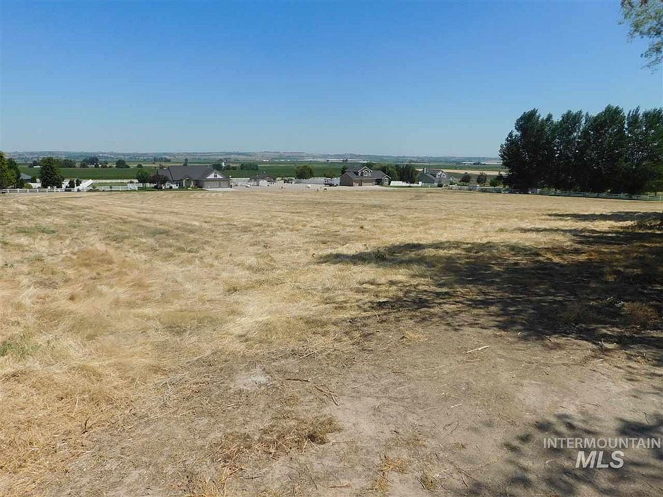 2nd image of 0 Whispering Hills Dr