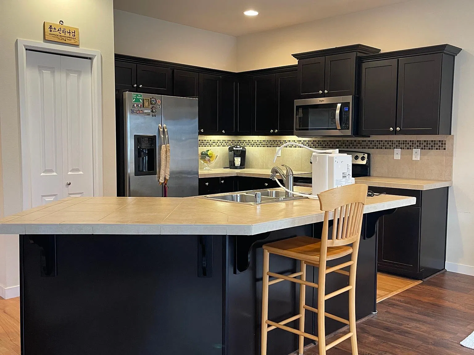 3 bed, 2.5 bath, 2063 sqft, $2,550 — Photo 3
