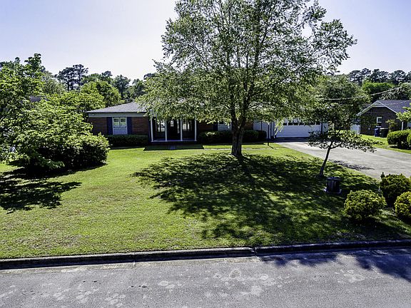 2nd image of 208 Knox Dr