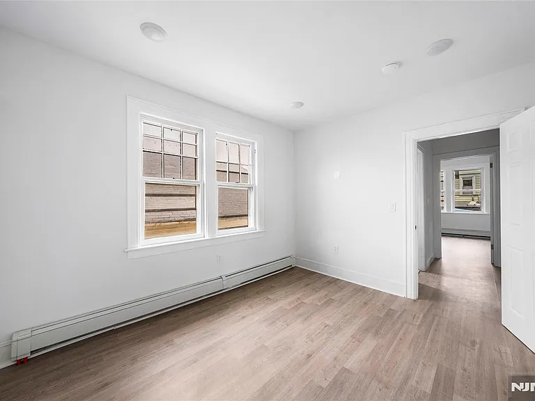 7420 4th Ave #2 — Photo 12
