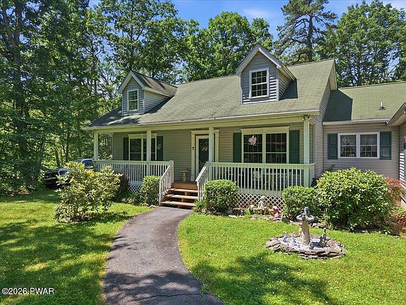 3rd image of 804 Waxwing Ct