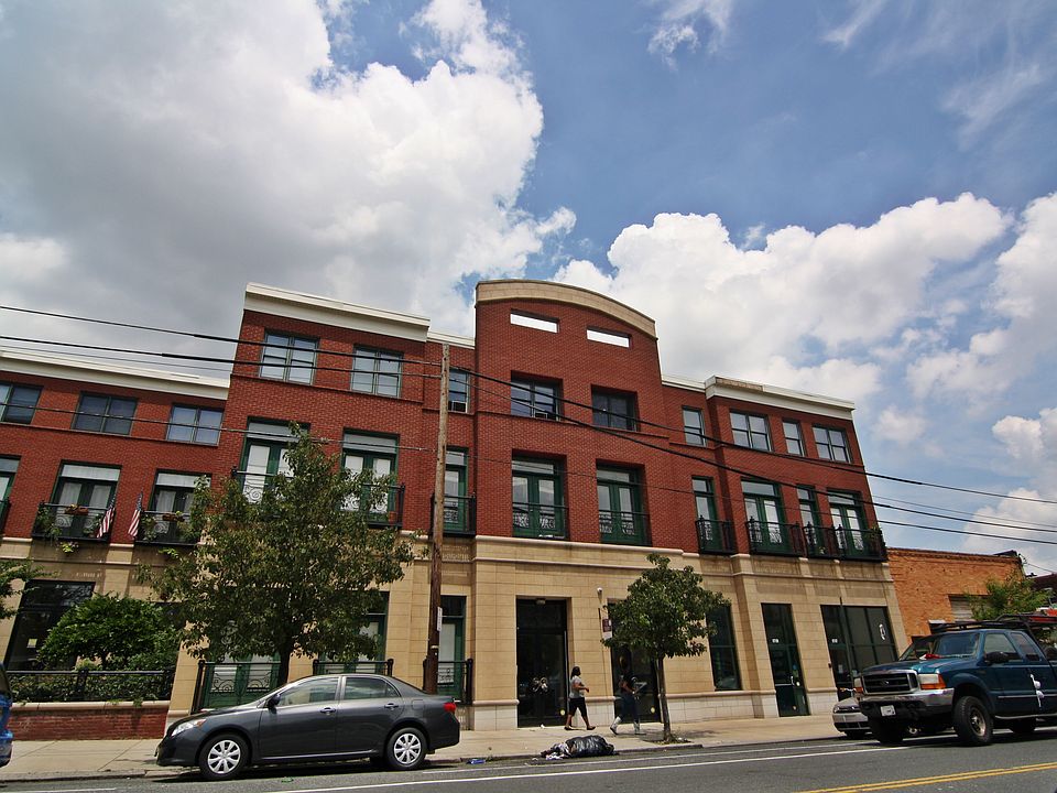 1st image of 1717 Fairmount Ave #B