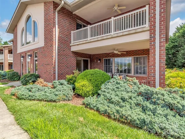 1465 S Lakeshore Dr APT B2, Lk Junaluska, NC 28745