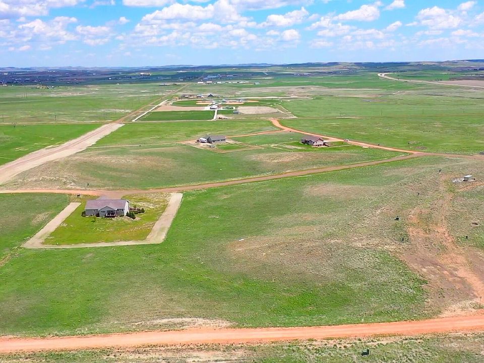 2nd image of 2498 Ridgeview Rd