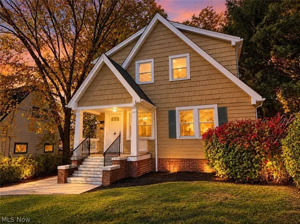 13113 Cranwood Park Blvd, Garfield Heights, OH 44125