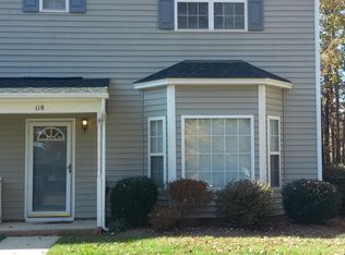 118 Edgehill Pkwy, Cary, NC 27513