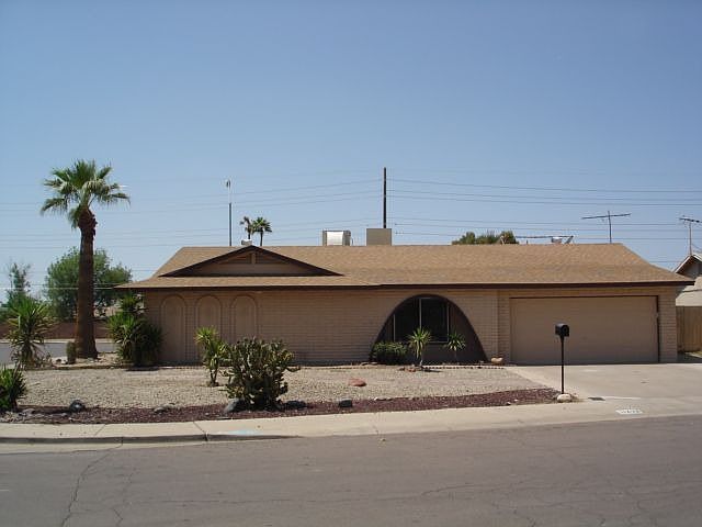 11202 N 42nd Dr.