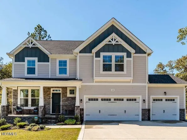 120 Dunwich Lane, Carthage, NC 28327