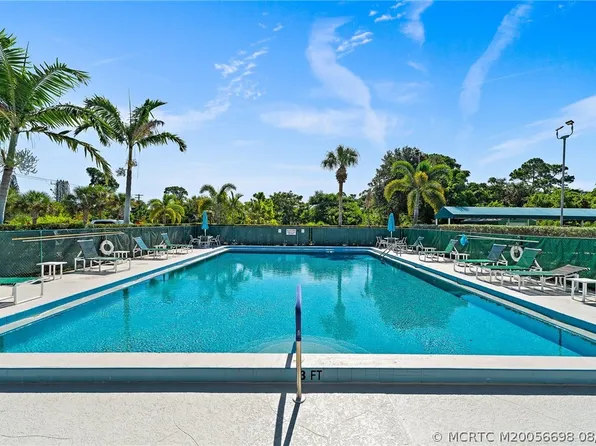 2950 SE Ocean Blvd APT 133-3, Stuart, FL 34996