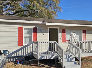 2288 Hosier Rd, Suffolk, VA 23434