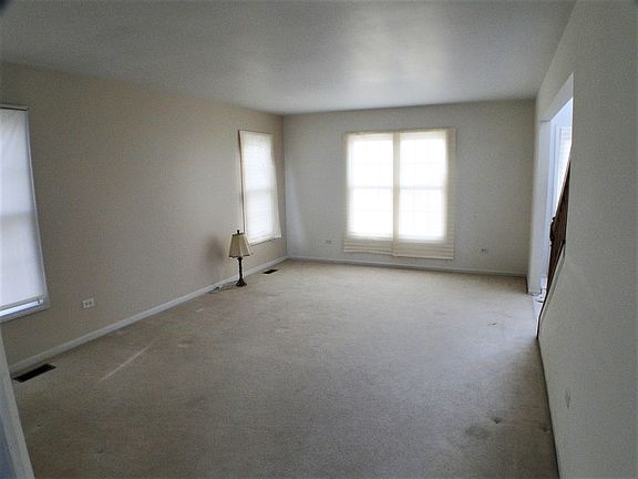 3rd image of 2381 Cottonwood Dr