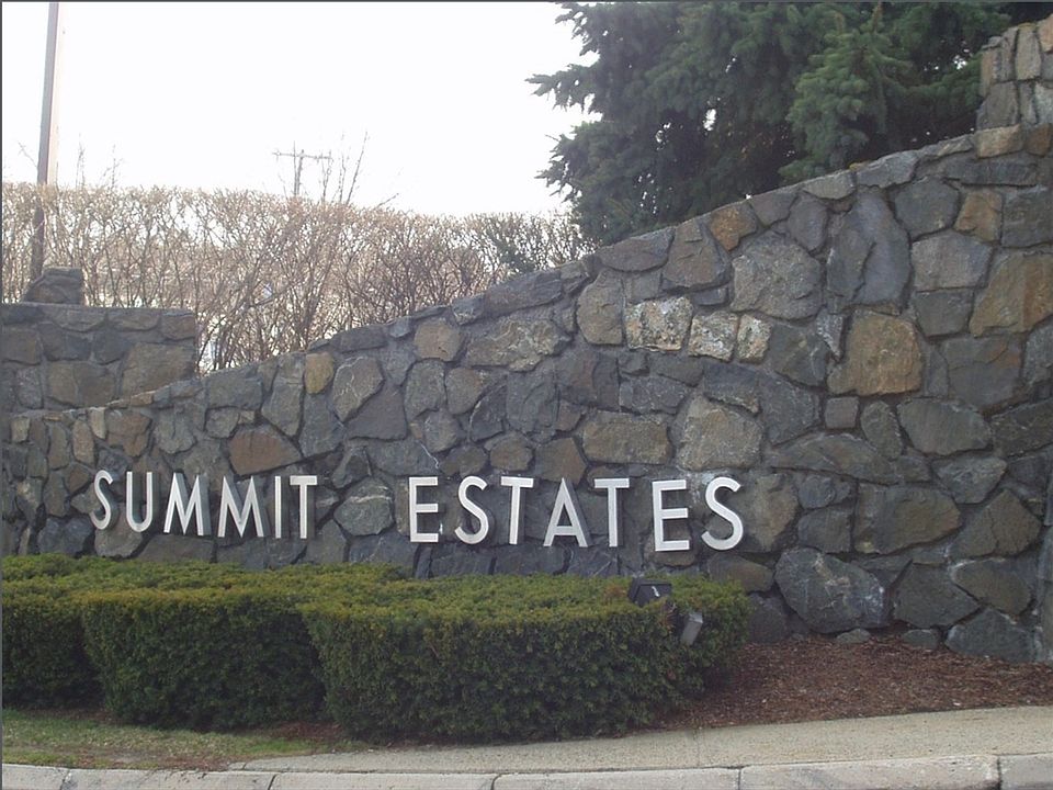 1st image of 1002 Paradise Rd APT Phh