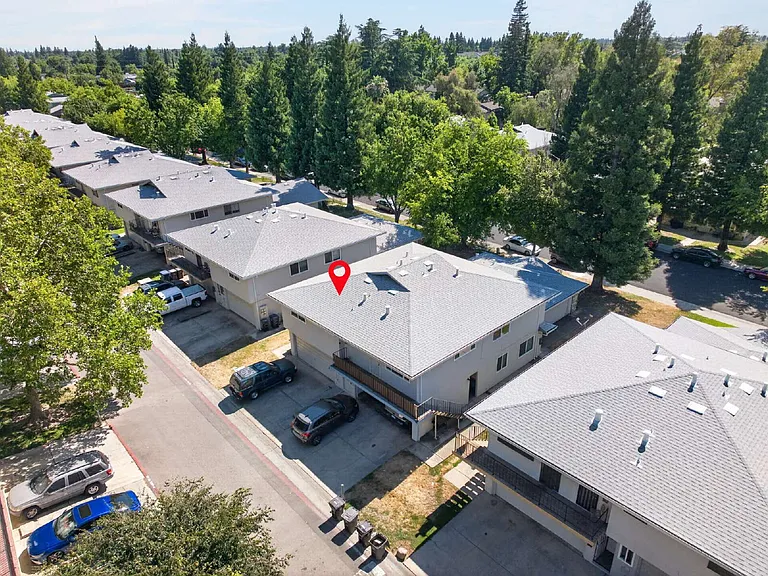 6252 Cavan Dr #3 — Photo 22