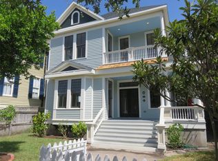 1826 Avenue K, Galveston, TX 77550