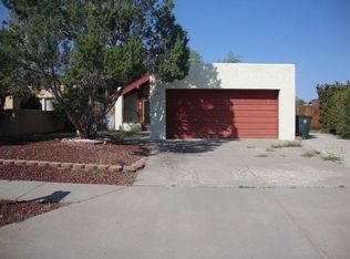 303 Ridgecrest Ave, Los Alamos, NM 87547