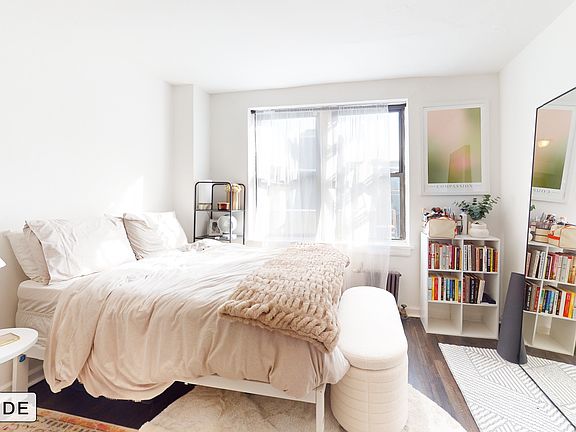 2nd image of 202 6th Ave APT 2c