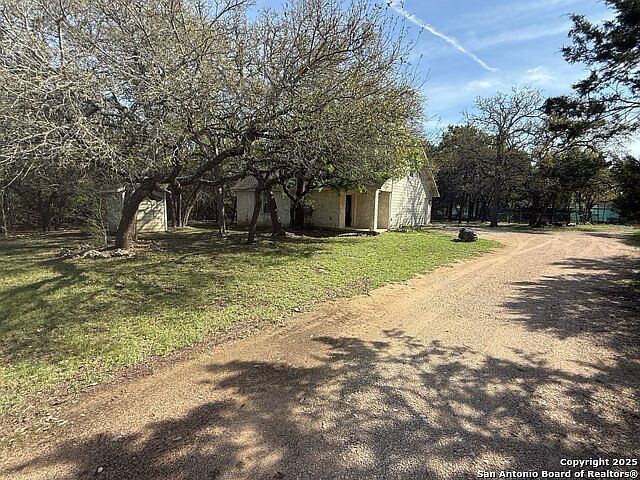 1st image of 109 River Forest Dr