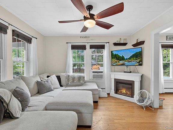 4th image of 18 Ellis Avenue