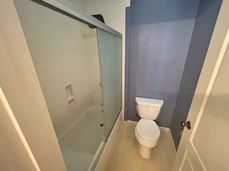 499 W Saint Francis Ave — Photo 10