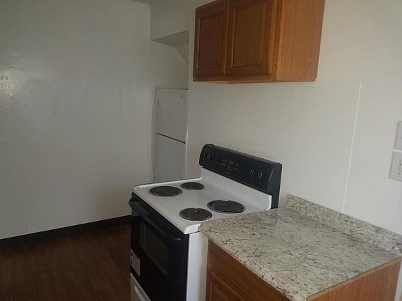 3rd image of 603 N Euclid Ave