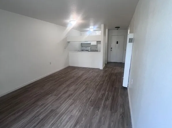 1102 West St #X4, Suisun City, CA 94585