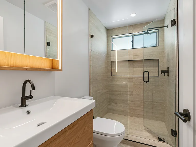 11726 Montana Ave #2 — Photo 15