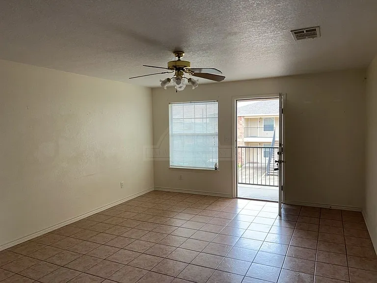 506 Beeline E., Harker Heights — Photo 4