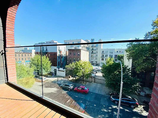 Rented by GROOME REALTY LLC | media 6