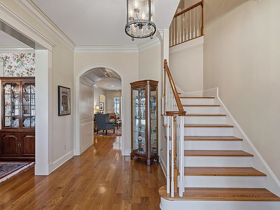 4th image of 4525 Barfield Rd