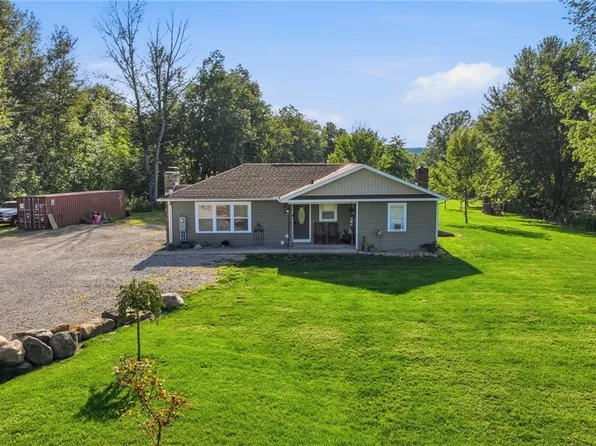 12684 Taylor Wells Rd, Chardon, OH 44024