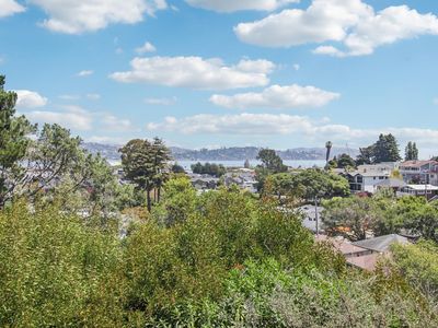 111 Lower Anchorage Road, Sausalito, CA, 94965