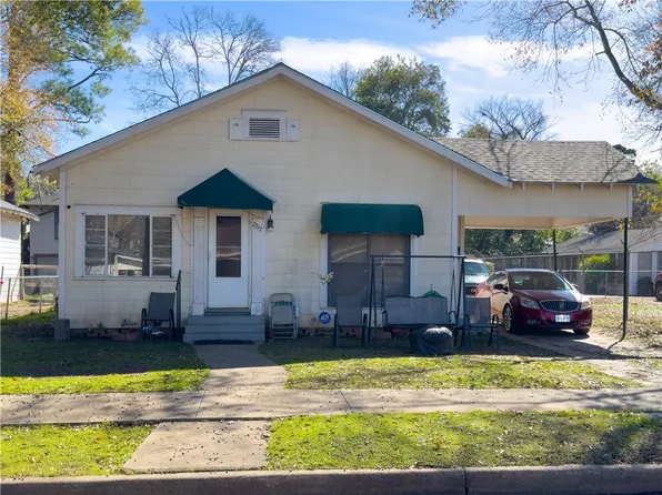 2217 Alma St, Alexandria, LA 71301