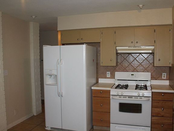 5th image of 5135 Meadow Creek Dr