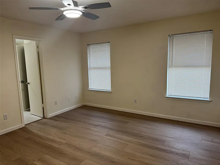 1514 Clearview Loop — Photo 21