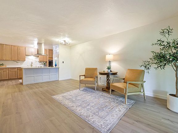 5th image of 4444 W Point Loma Blvd Unit 1