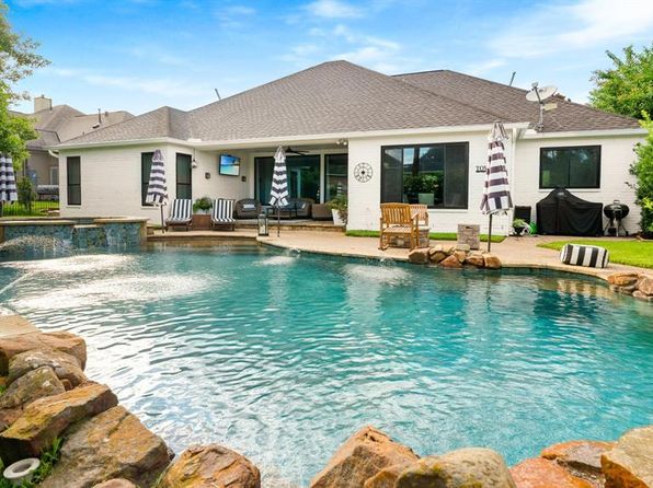177 Somerton Dr