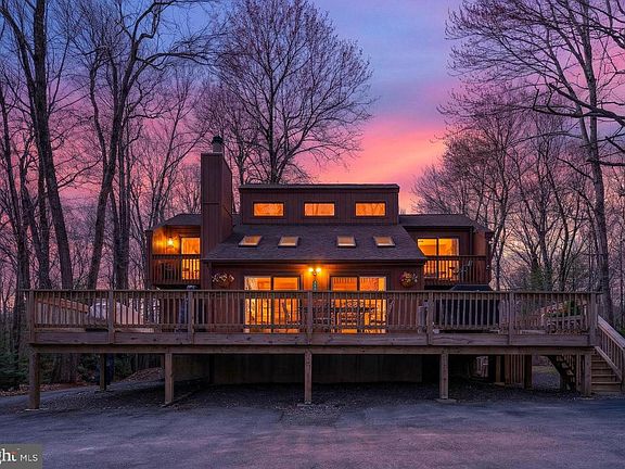 2nd image of 2038 Beaver Run Rd