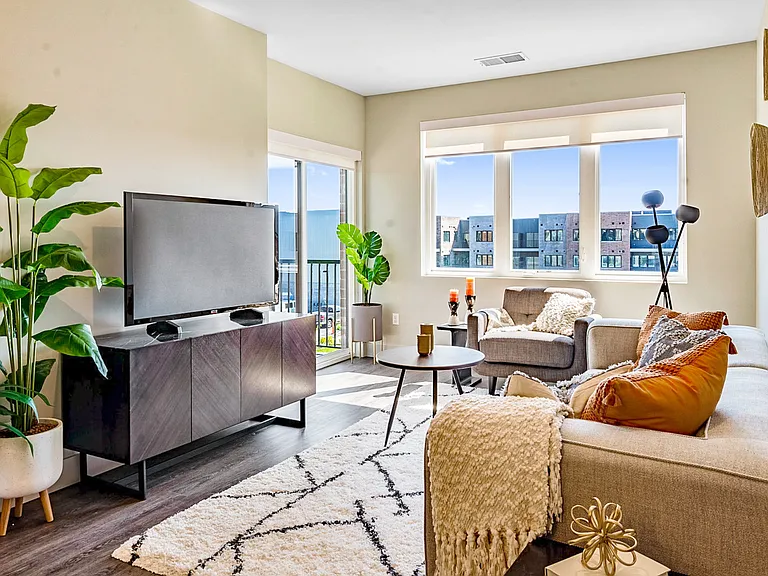 The Gem Apartments — Photo 9