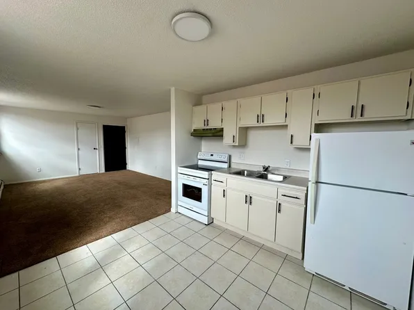 West Ave 4-Plex, 3509 S West Ave #2, Sioux Falls, SD 57105